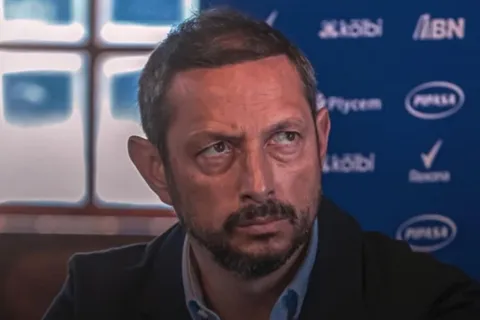 Ignacio Hierro no está más en la Federación.