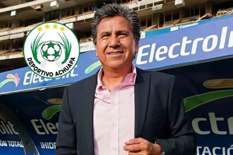 Raúl Arias no quiere perder tiempo en su etapa en Guatemala dirigiendo a Deportivo Achuapa
