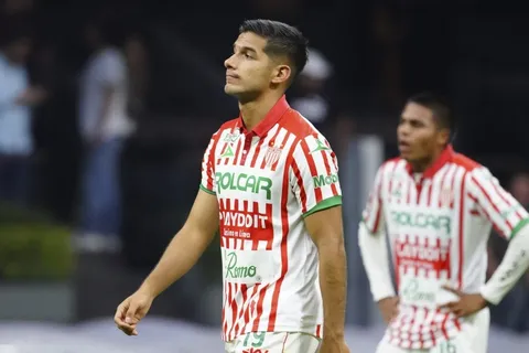Necaxa no tiene en sus planes a Chucho López