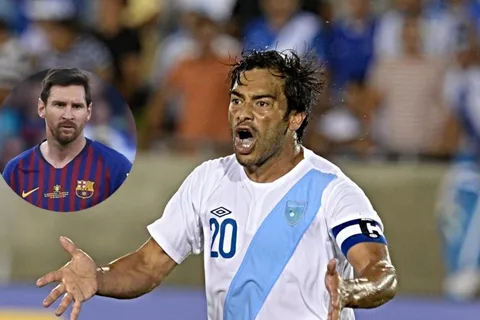 Carlos Ruiz le mandó un mensaje a Lionel Messi sobre su situación en Barcelona