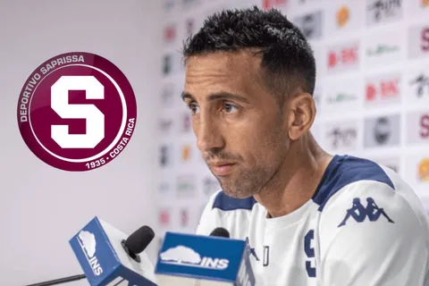 Decisión tomada: Mariano Torres ya definió su futuro en Saprissa