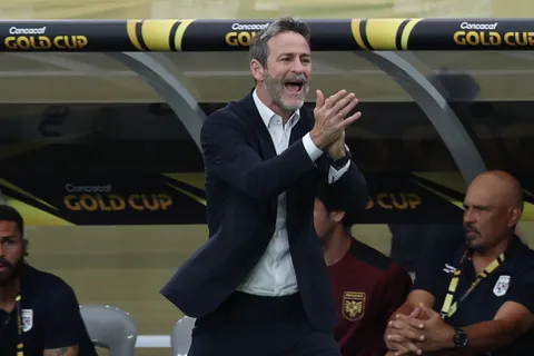 Seguirá los pasos de Maradona: Thomas Christiansen celebra el fichaje de la nueva joya de Panamá