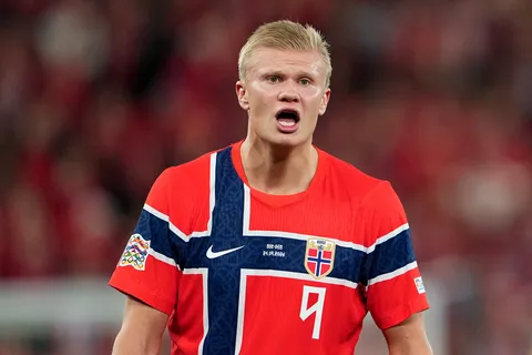 Haaland responde tras el empate de Dinamarca y le da el triunfo a Noruega