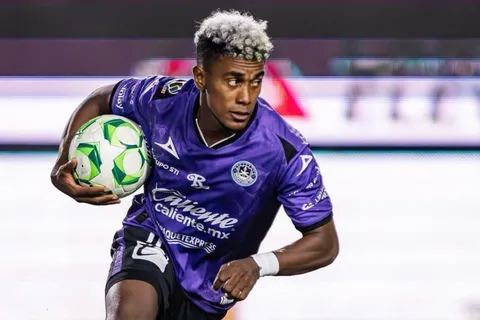 Lo celebra Panamá: Edgar Yoel Bárcenas es reconocido en el futbol de México