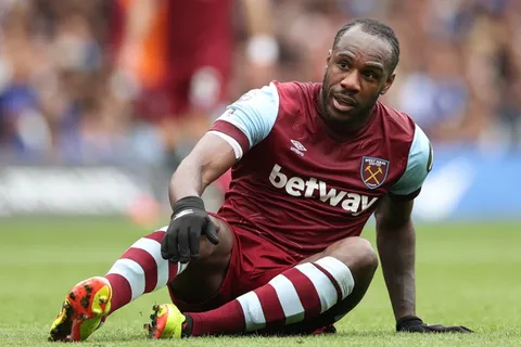 Compleja recuperación: Michail Antonio recibe una dolorosa noticia tras ser operado por el brutal accidente