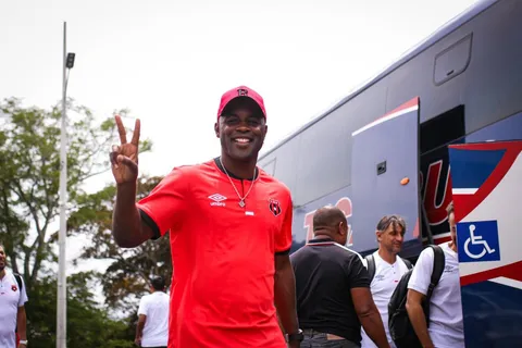 Joel Campbell explicó polémico rechazo a camiseta del Deportivo Saprissa