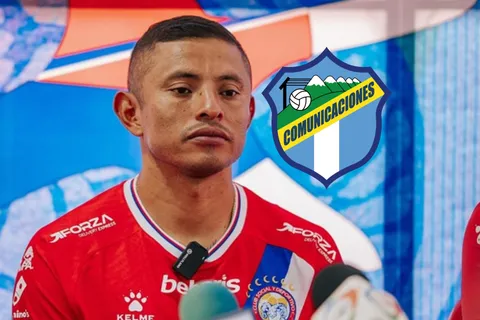 Carlos Mejía se acordó de Comunicaciones en su presentación con Xelajú