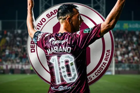 El llamado más esperado: Mariano Torres recibe la noticia que la afición de Saprissa venía reclamando hace tiempo
