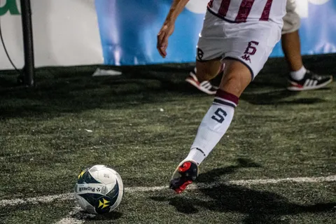Saprissa tendrá a un ídolo en Europa.