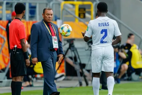 Federación hondureña tomó decisión sobre DT de la Sub 20 tras desastre mundial