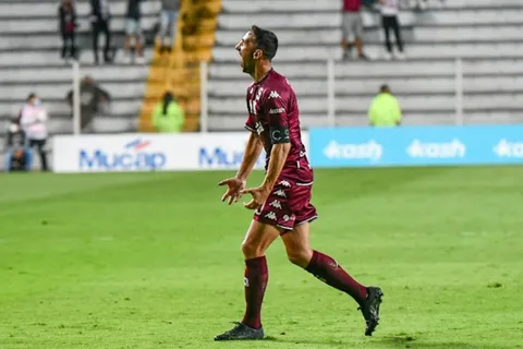 ¿Saprihora? Saprissa dejó escapar la victoria en su casa, al último suspiro