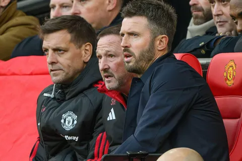 Phil McNulty ve a Carrick atrapado en el ciclo de problemas del United tras Ferguson
