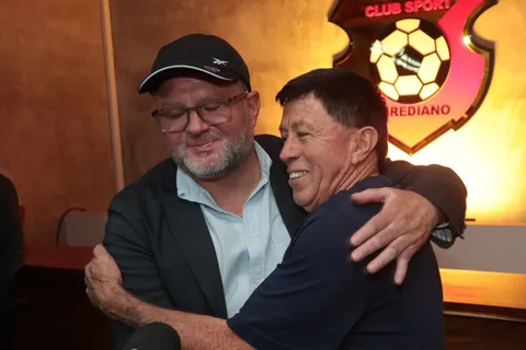 Jafet Soto le da una gran noticia a Herediano.