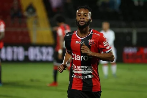 El "Messi del Caribe" da el salto y se va a esta liga