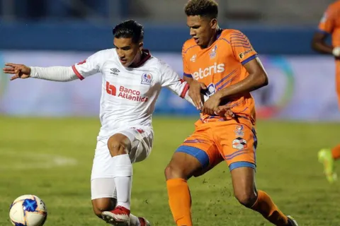 Olimpia vs. Lobos UPNFM hoy EN VIVO: a qué hora y dónde ver el partido | Liga Nacional de Honduras