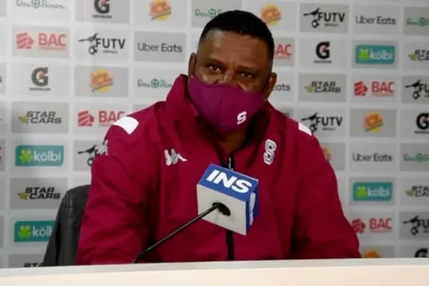 Roy Myers asume la responsabilidad del mal momento de Saprissa