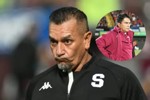 "Es difícil de manejar": José Giacone ya dice qué no le gusta del Saprissa de Vladimir Quesada
