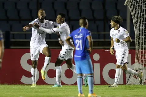 Liga Concacaf: Los ticos no perdieron en su juego de ida y son favoritos