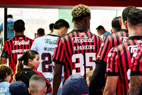 Fuerte demostración de amor por Alajuelense. (Foto: LDA)