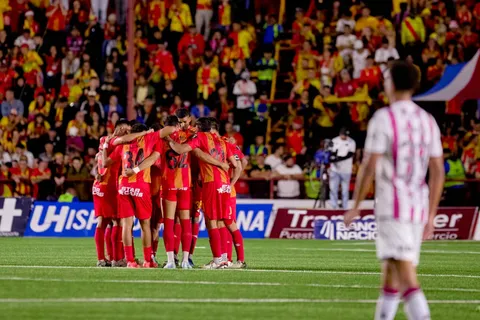 Se queda afuera: salió campeón con Jafet Soto, es figura de Herediano pero recibió la noticia que no esperaba