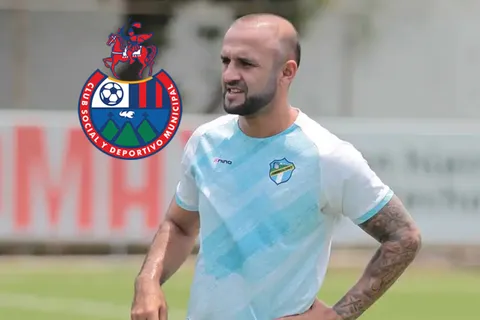 "Motivación": José Contreras no duda en enviarle una advertencia a Municipal para el Clásico 335