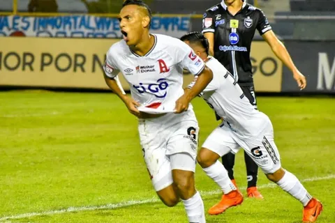 El mensaje de Raúl Peñaranda tras fichar con el FAS