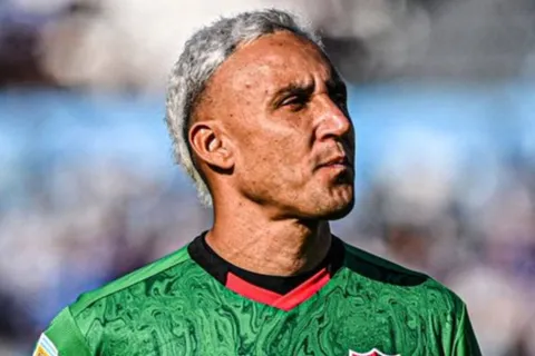 Keylor Navas recibe un revés en su deseo.