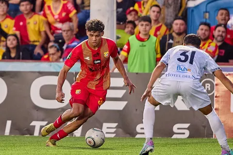 No es del Celtic: Herediano tiene una oferta firme por Andy Rojas