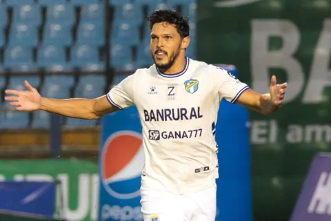 Comunicaciones sale de su mala racha gracias a Luis Landín