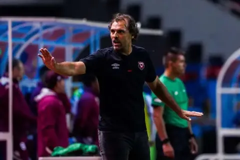 Andres Carevic ha tomado muy malas decisiones.
