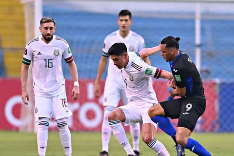 Honduras pierde ante un México que dejó casi amarrado su boleto a Qatar 2022
