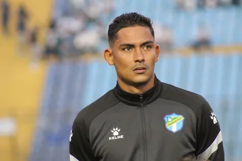 "Preocupado": Fredy Pérez lanza un mensaje que no deja tranquilo a Ronald González