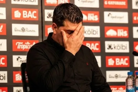 Ismael Rescalvo sufre la no llegada de este futbolista.