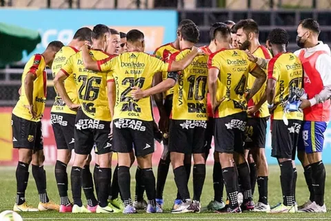 ¿Qué es perder? Jeaustin Campos llegó con la varita mágica a Herediano