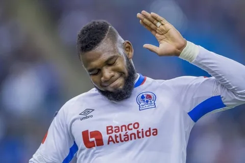 Jorge Benguché abandona Olimpia y se convierte nuevamente en legionario