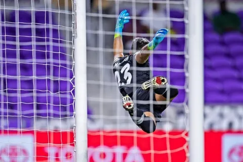 Leonel Moreira recibió críticas por su desempeño ante la ausencia de Keylor Navas en la Tricolor