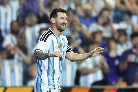 Argentina venció 3-0 a Islandia en el regreso de Lionel Messi: goles y resumen de su último amistoso previo al Mundial 2026