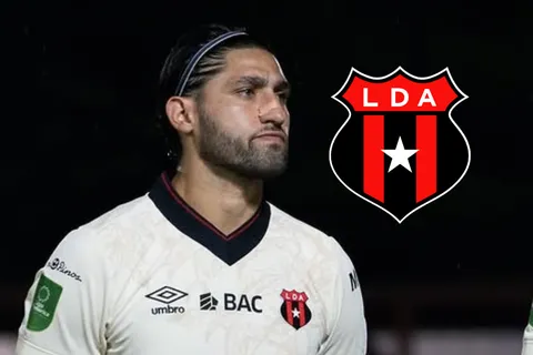 Sin ningún filtro: Aarón Salazar expone a los responsables de la crisis de Alajuelense tras empatar el clásico con Saprissa