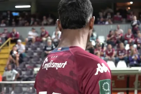 Saprissa vende otro futbolista al fútbol europeo.