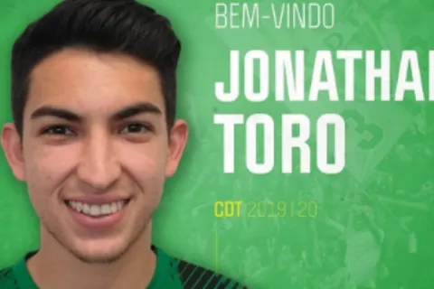 Jonathan Rubio es oficialmente presentado por el Tondela de Portugal