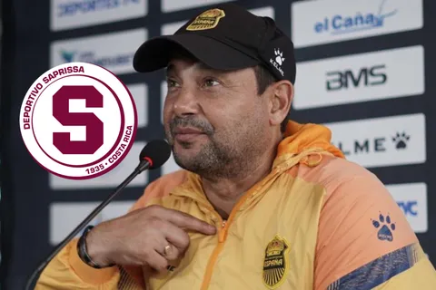 Jeaustin Campos lo confirma: el DT de Real España aclara su futuro tras la salida de Vladimir Quesada en Saprissa