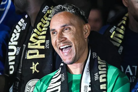 El diario L'Equipe ubica a Keylor Navas en un equipo de primer nivel