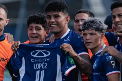 Jugador de Cartaginés había sufrido una grave lesión.