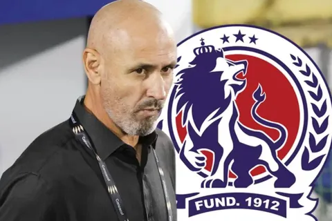 Sorpresa en Olimpia: la primera víctima de la limpieza que hará Eduardo Espinel en 2026 y se confirma su nuevo club