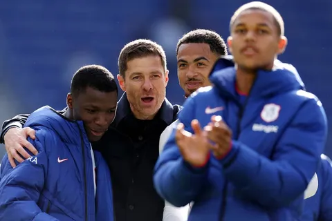 Xabi Alonso habría preferido Chelsea a Liverpool: qué lo convenció del proyecto