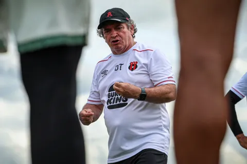 Machillo Ramírez ya sabe que hará con John Paul Ruiz.