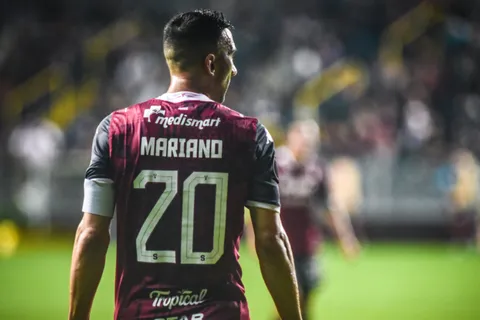 El problema de Saprissa: Mariano Torres señala culpables y no se salva nadie