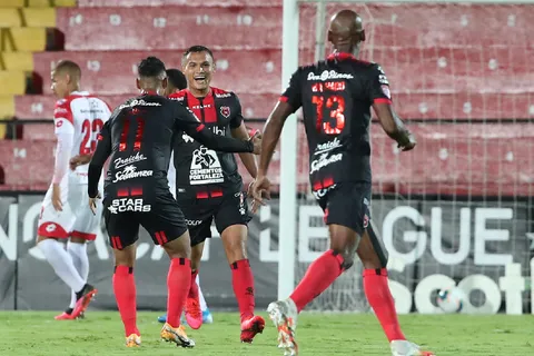 Campeón con Alajuelense ya se entrena con nuevo equipo en Costa Rica