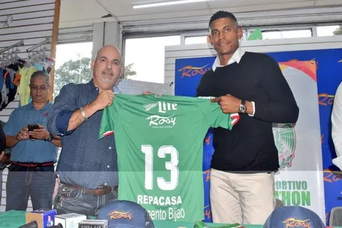 Carlo Costly al ponerse la verde: “Quiero salir campeón”