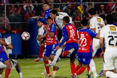 Fortalecen a un rival directo: Otro exjugador de Comunicaciones encuentra refugio en Xelajú MC
